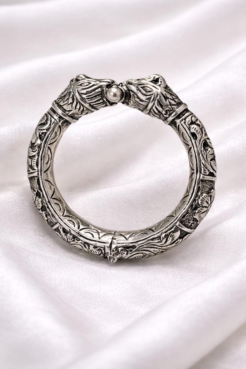 men's kada